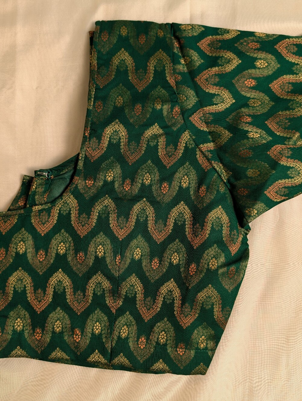 Green And Gold Readymade Saree Blouse _ Large